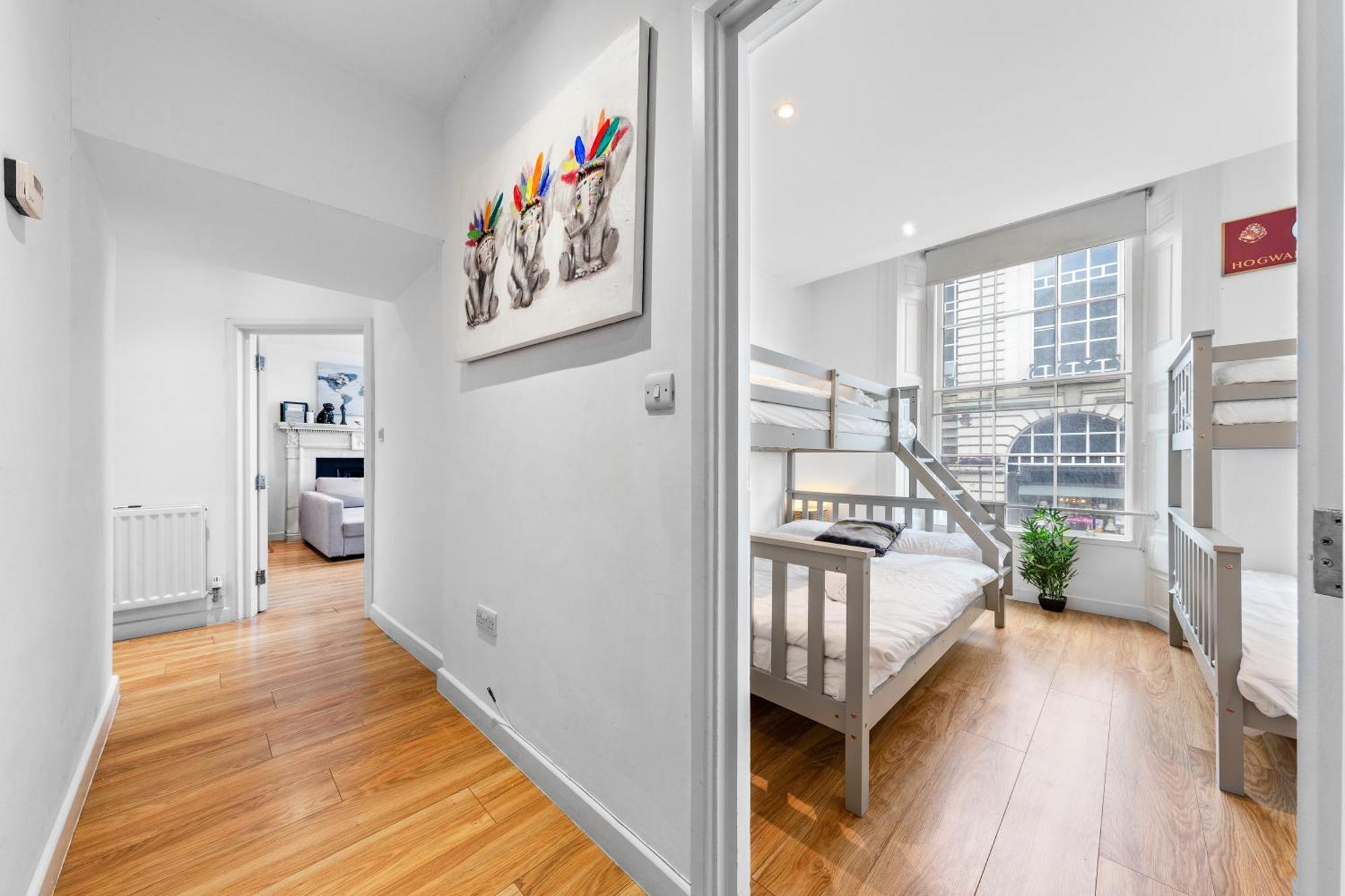 3-Bedroom Flat In London Sleeps 14 Hy1 Exteriör bild